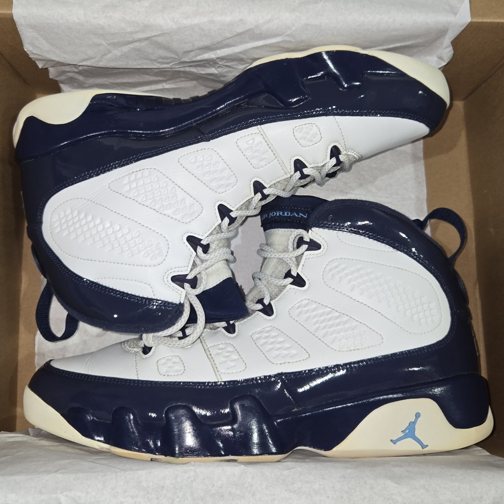 Air Jordan 9 Retro "UNC" - Picture 8 of 14